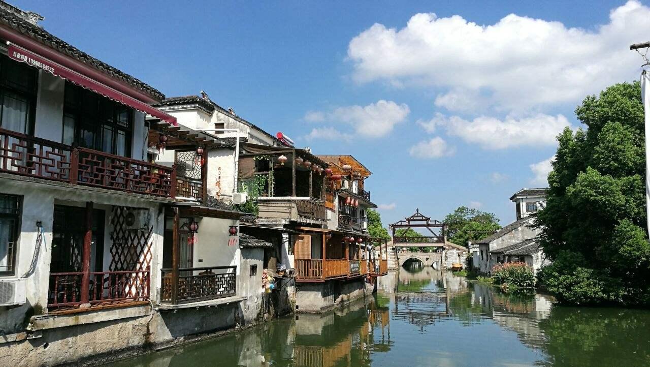 雪碧沙发电影节燃爆济南，李宏毅现场分享观影心得